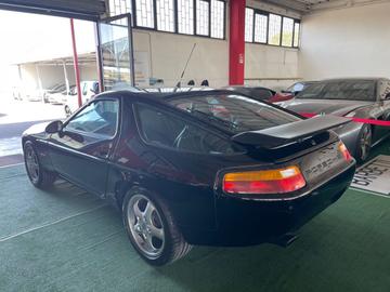 1988 Porsche 928 照片 7