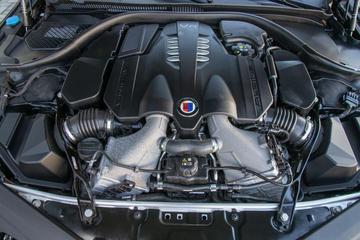 2023 Alpina B8 — миниатюра 18