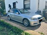 BMW E91 320 d 177 ps - BMW 320: 320d 177