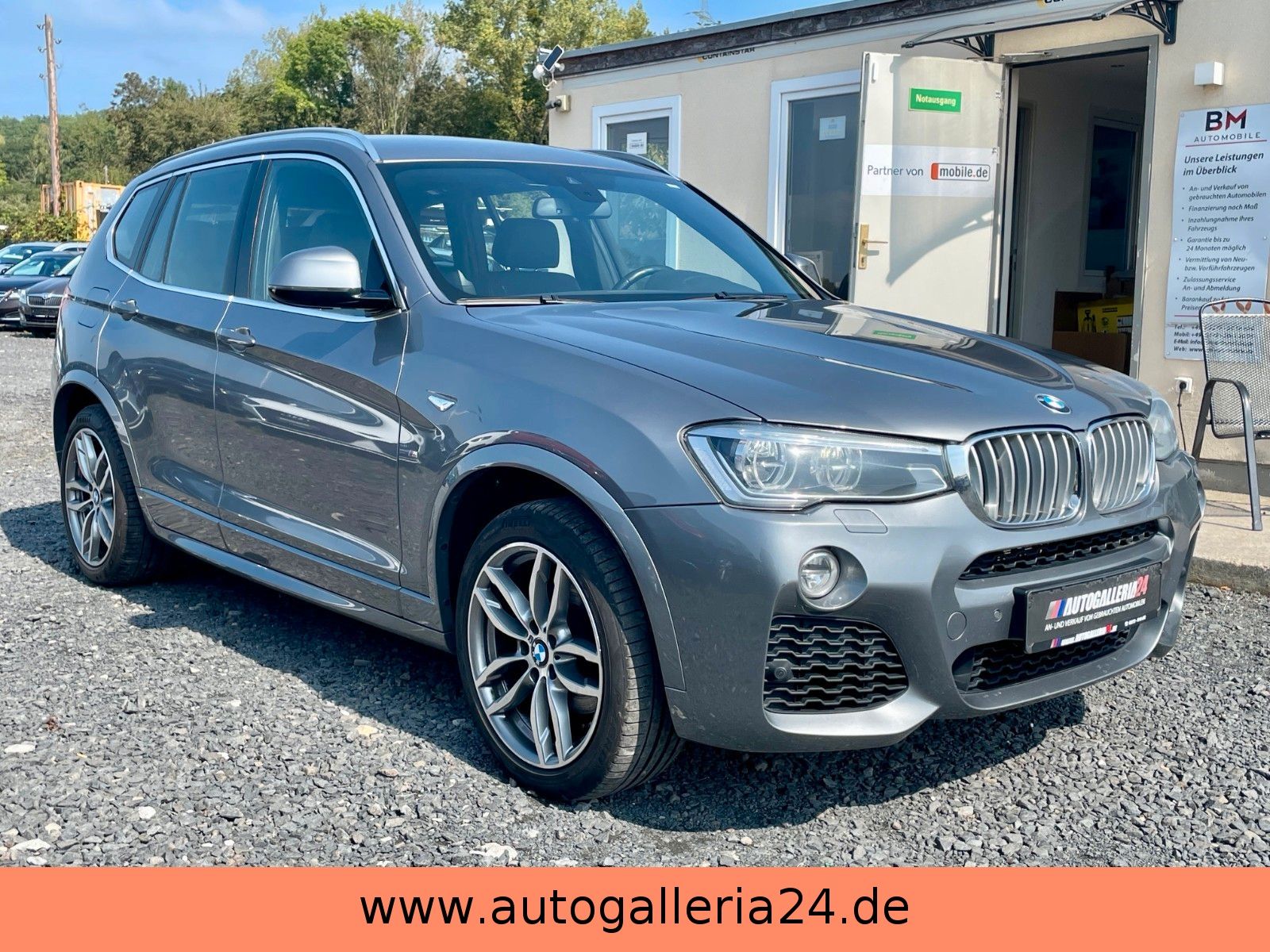 Fahrzeugabbildung BMW X3 xDrive35d M SPORTPAKET Sport-Aut. Navi LED