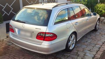 صورة 3 لـ 2006 Mercedes-BENZ E 280