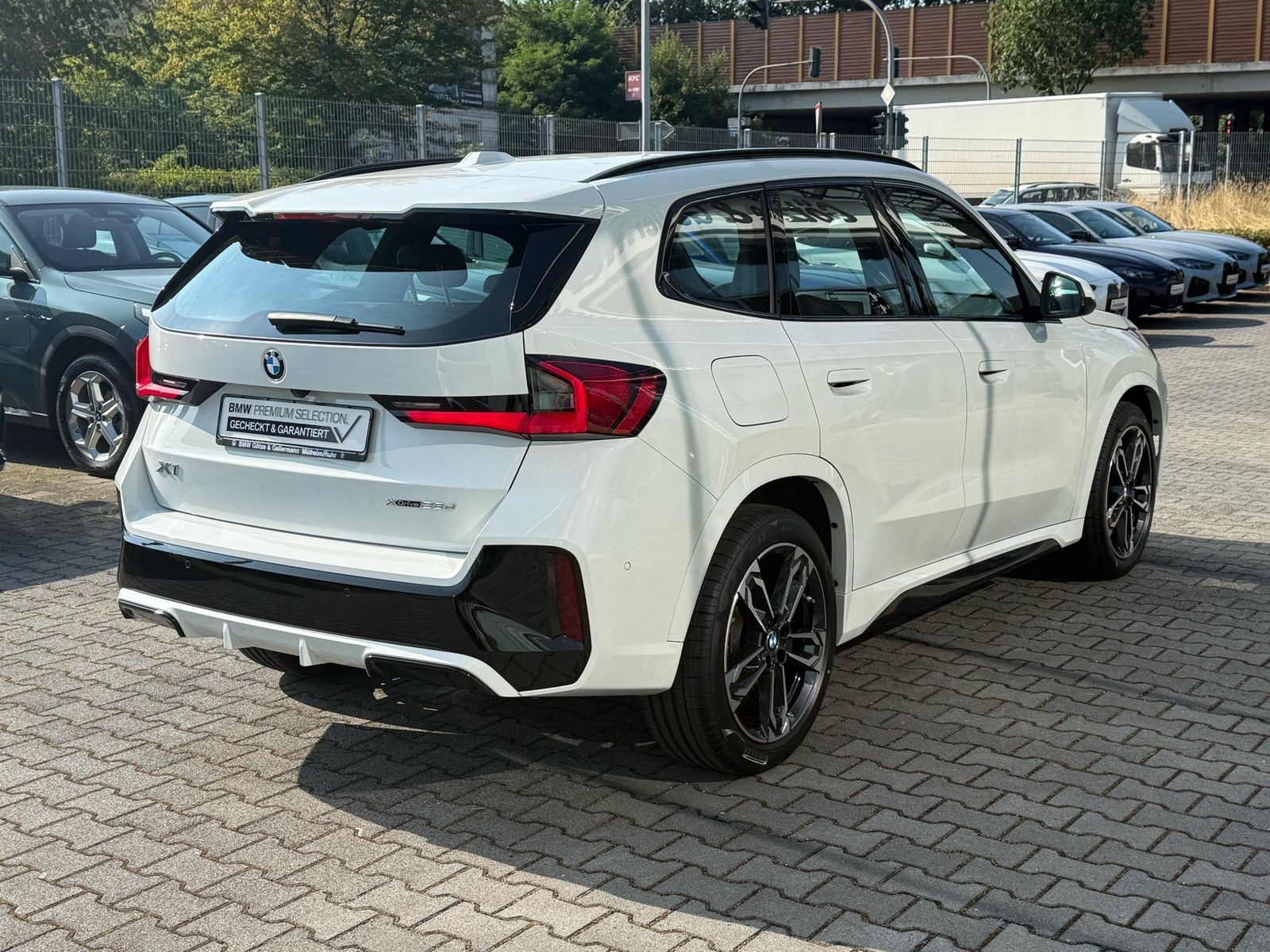 BMW X1 xDrive23d M Sport Stop&Go HarmanKardon foto 2