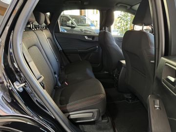 Ford Kuga ST-Line FHEV AWD
