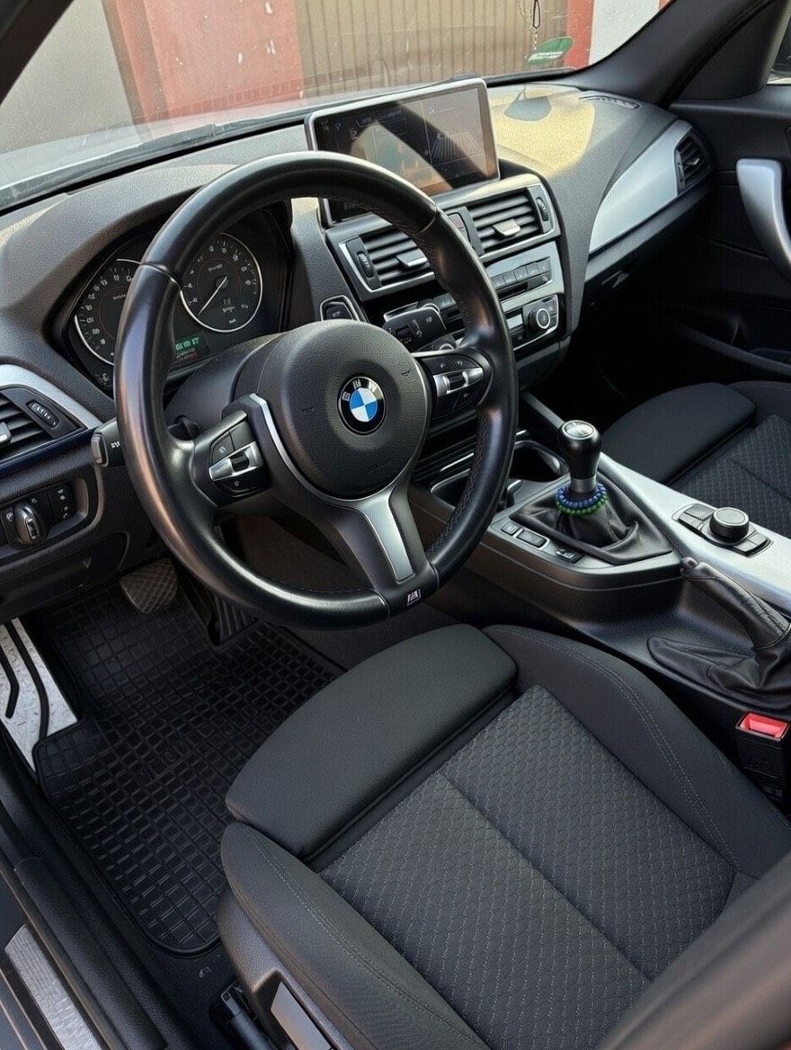 BMW 118