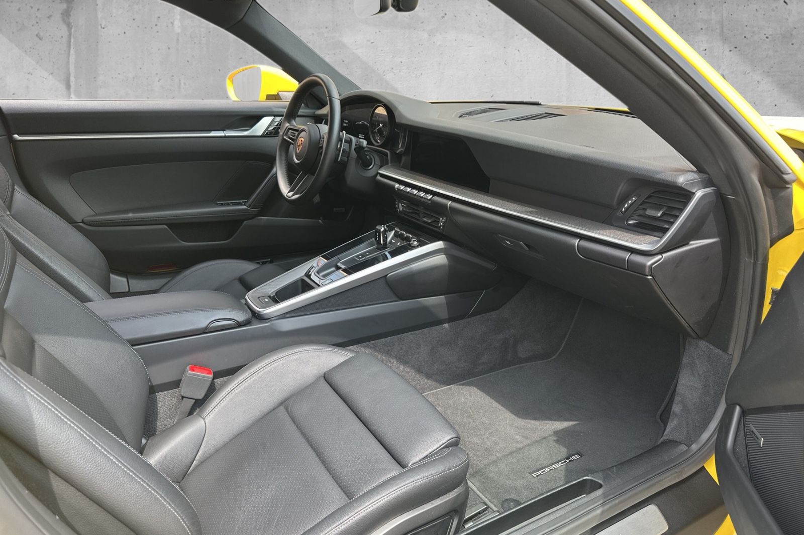Fahrzeugabbildung Porsche 992 Carrera S*Aerokit*SportDesign*Carbon*Bose