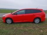 Ford Focus 1,5 EcoBoost 110kW ST-Line Red Turnier... - Ford Focus: ST Line Red