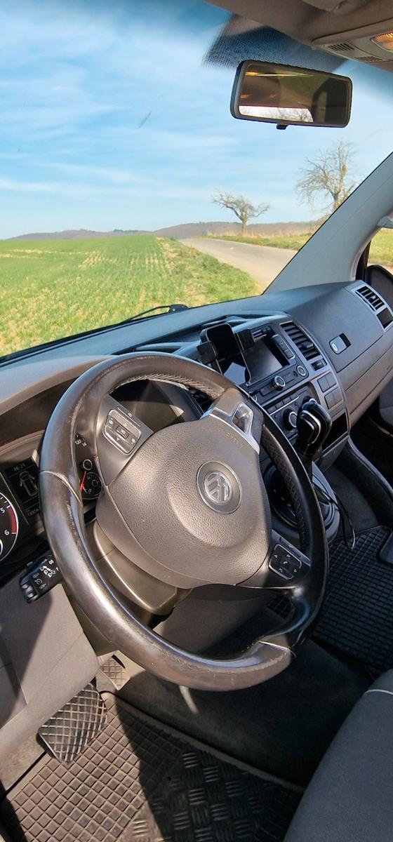 Volkswagen VW T5 Multivan 2012 2.0TDI Automatik 103kw