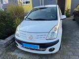 Nissan Pixo 1.0l more - weiße Nissan Pixo