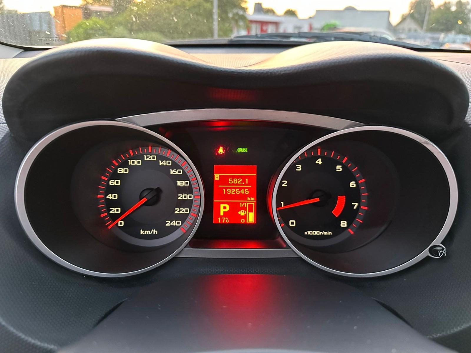 Mitsubishi Outlander 2.4 Instyle 4WD*2.HAND*ATM-90TKM*