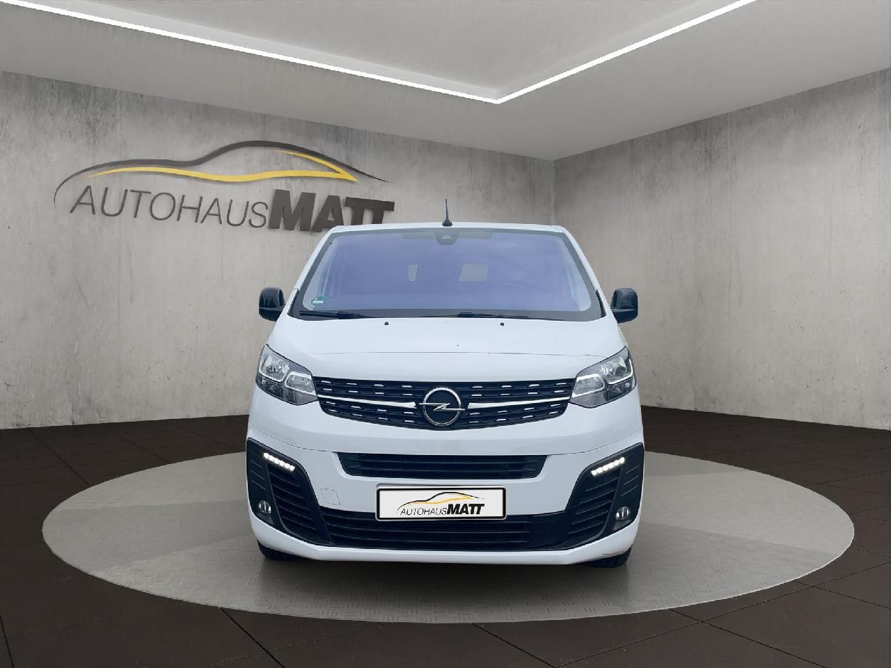 Fahrzeugabbildung Opel Vivaro Kasten -e Basis L