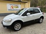 Fiat Sedici 1.6 16V 4x4 Experience - weiße Fiat Sedici