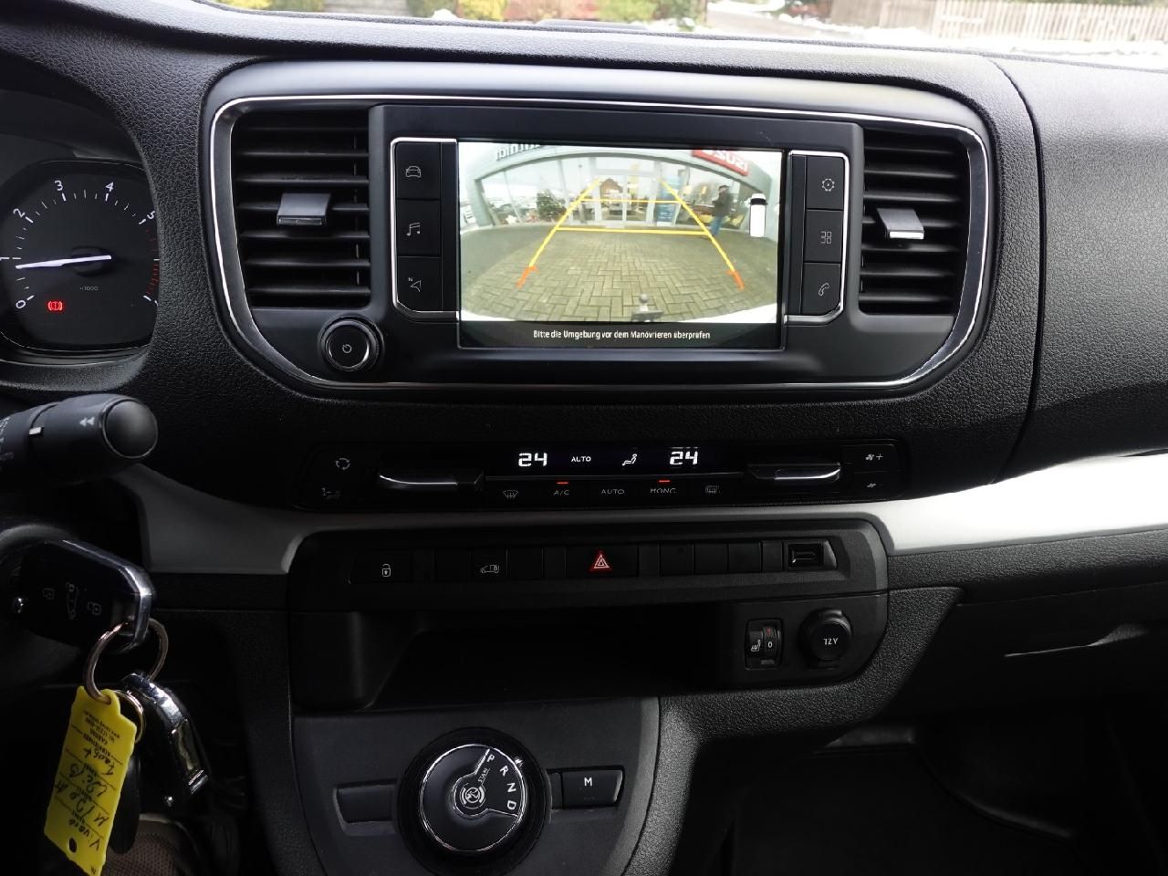 Fahrzeugabbildung Opel Vivaro Kasten 2,0 Edition M Standheizung Automat