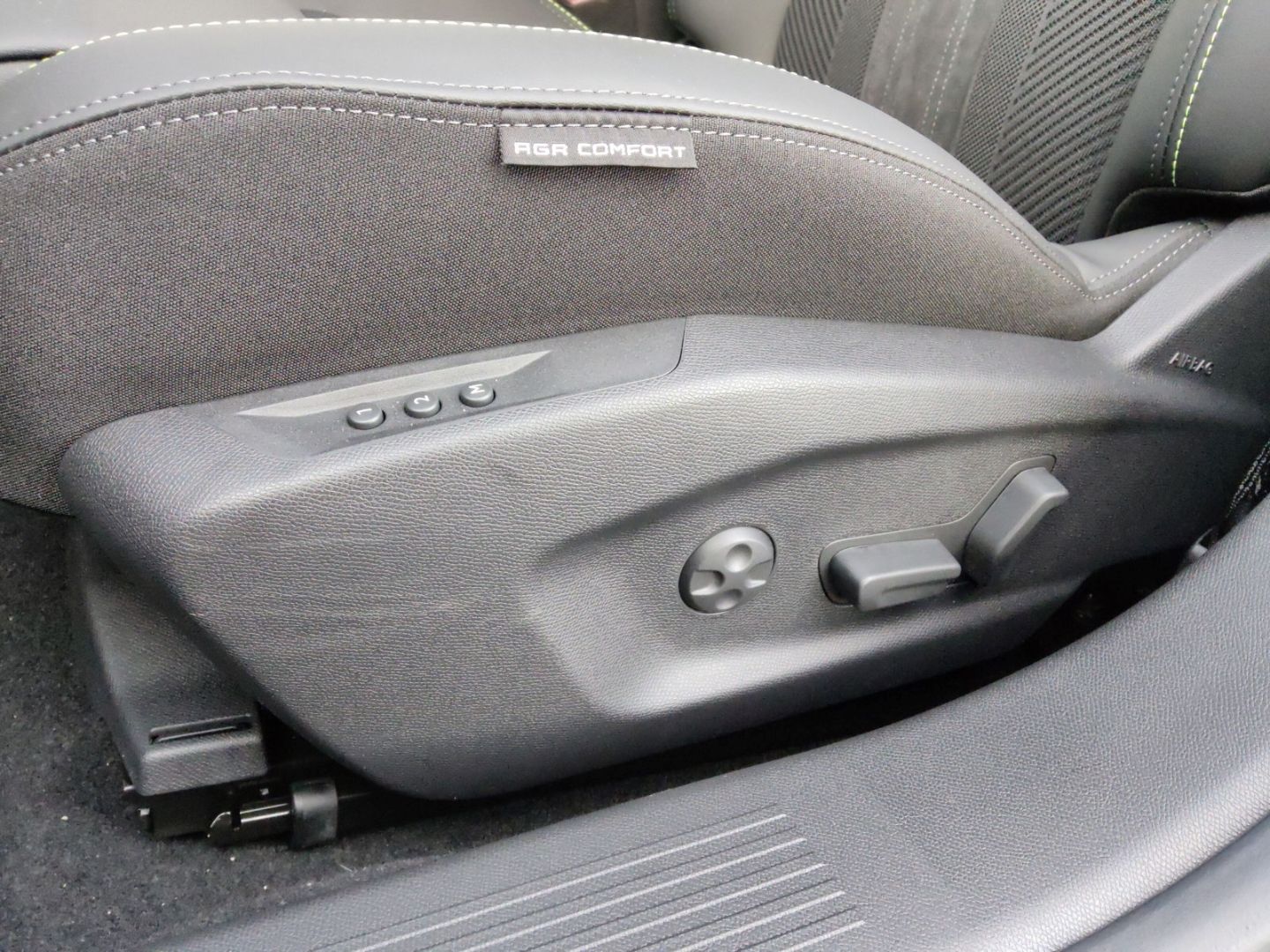 Peugeot 308 - Bild 21