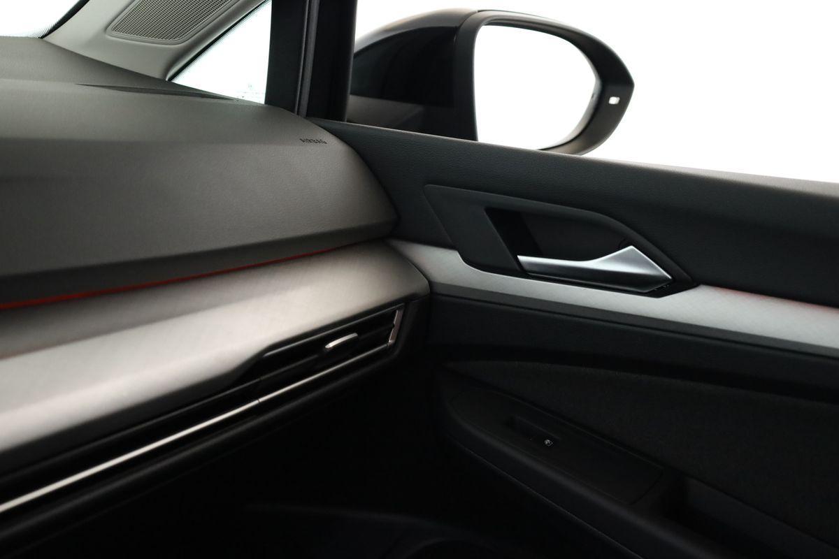 Volkswagen Golf 2.0 TDI DSG Life LED Digi App SHZ ACC Kam, миниатюра 17