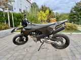 Husqvarna 701 Supermoto - HUSQVARNA 701 SUPERMOTO