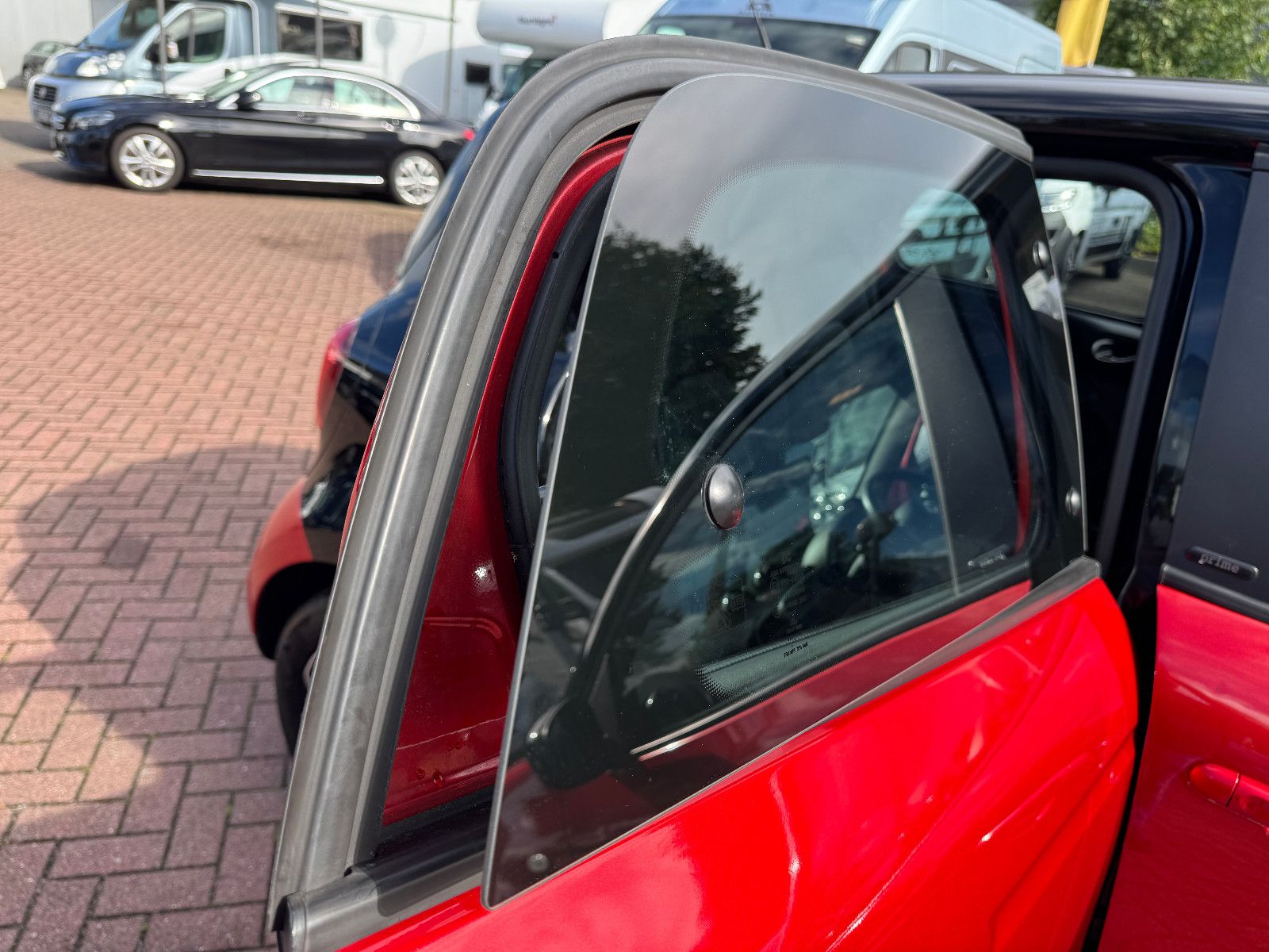 Fahrzeugabbildung Smart ForFour 66KW PRIME EXCLUSIVE PANO NAVI LED VOLL