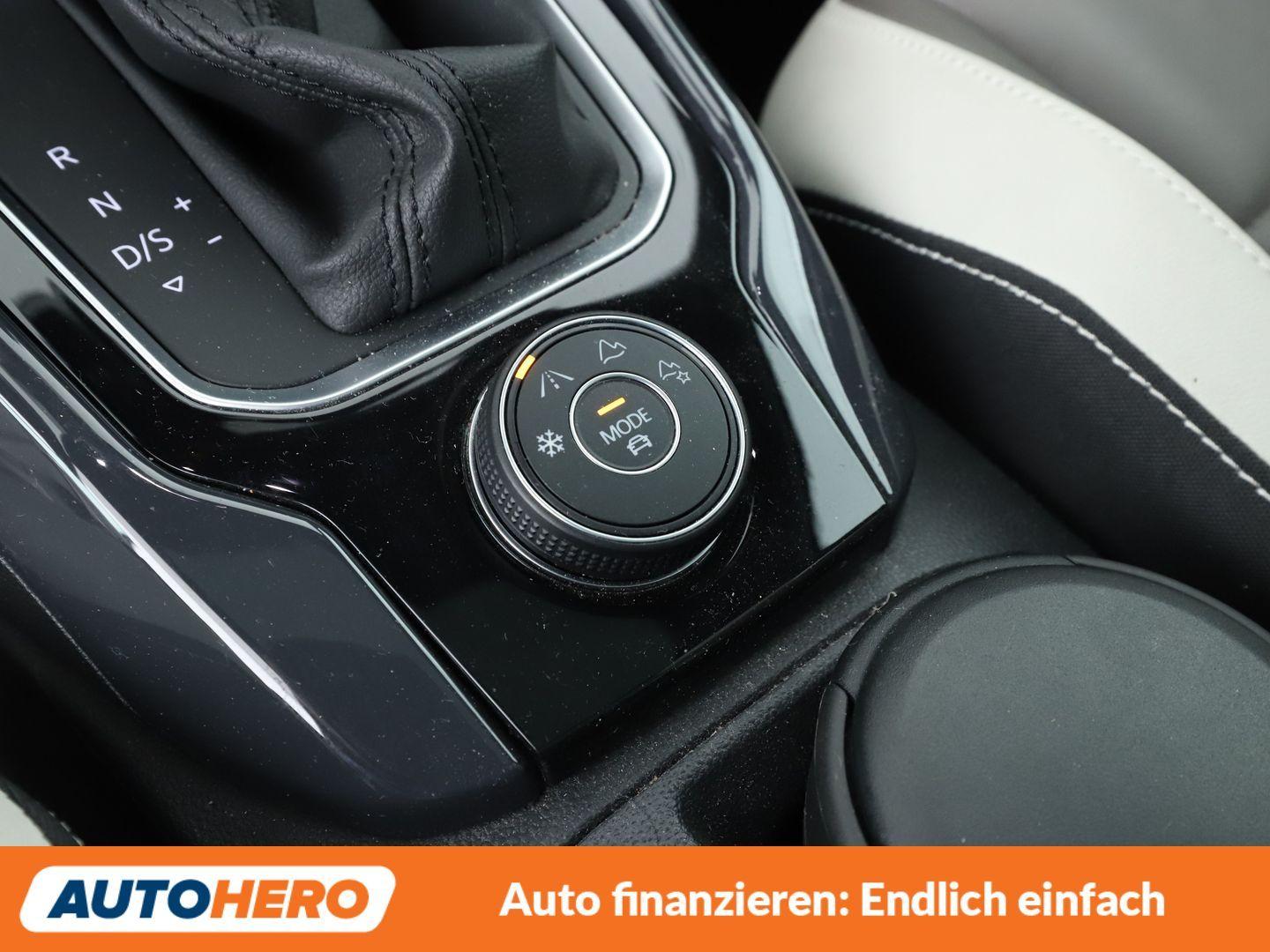 Volkswagen T-Roc 2.0 TSI Sport 4Motion Aut. *NAVI*VC*LED*