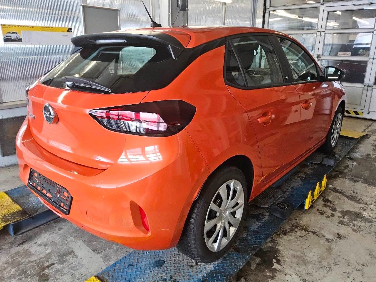 Fahrzeugabbildung Opel Corsa-e F EDITION 7KW NAVI/VIRT/TEMP/DAB/WÄRMEP.