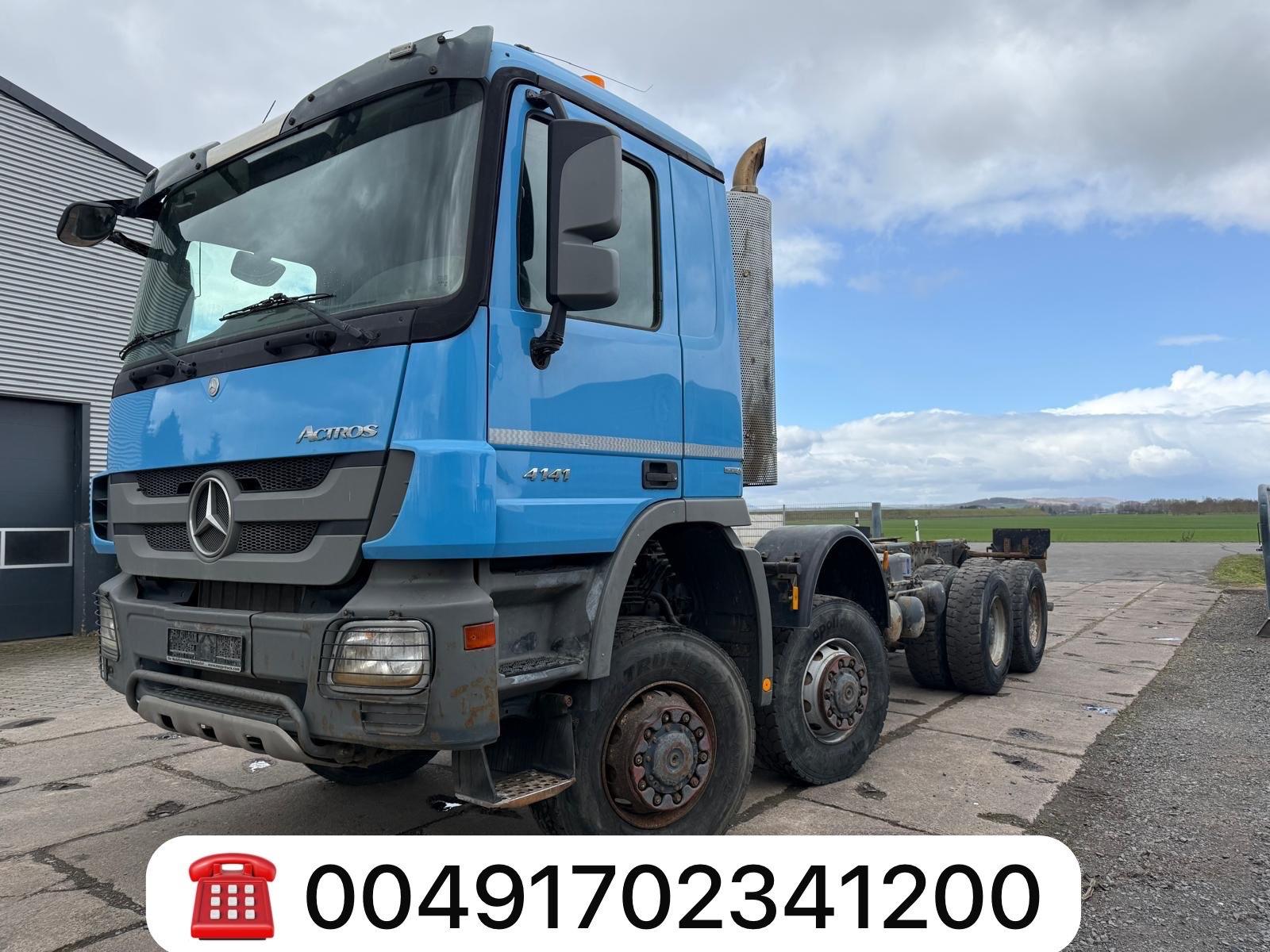 Mercedes-Benz ACTROS 41.41/8x8 Allrad-EPS-3 Pedals full steel