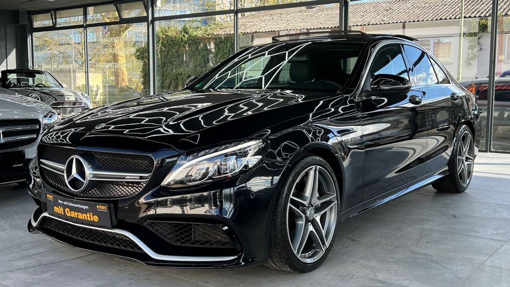 Mercedes-Benz C 63 AMG