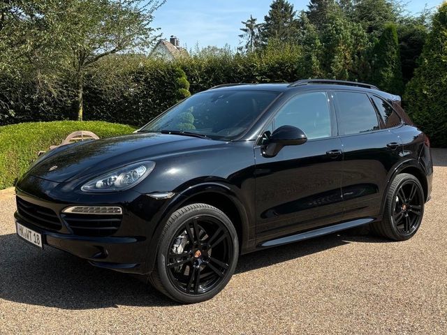 Porsche Cayenne S Diesel Approved