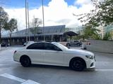 Mercedes-Benz AMG*JUNGE STERNE*PANO*WIDESCREEN*4MATIC*20''  - : Junge