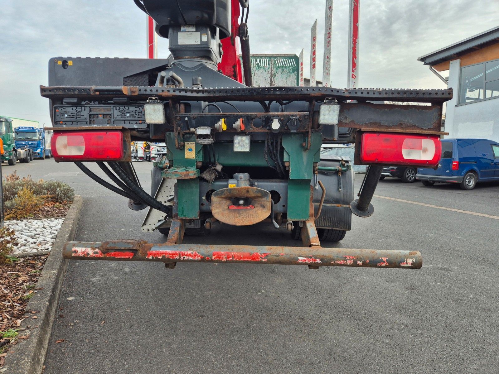 Fahrzeugabbildung DAF XF 460 6x4 Epsilon M12Z91