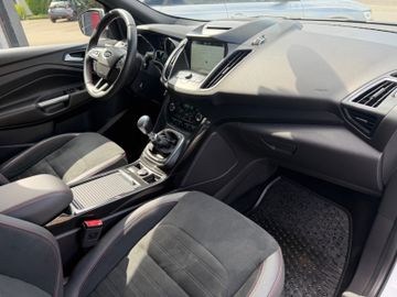 Ford Kuga - 8
