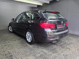 BMW 320 i Advantage, AUTOMATIK, NAVI, LED SCHEINWERF - BMW 320 Touring Kombi Gebrauchtwagen
