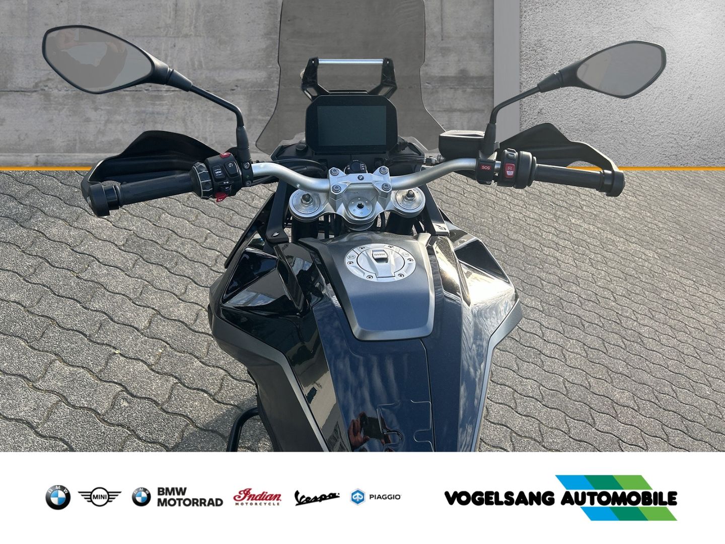 Fahrzeugabbildung BMW F 900 GS Dynamik-Paket, Akrapovic-Endschalldämpf