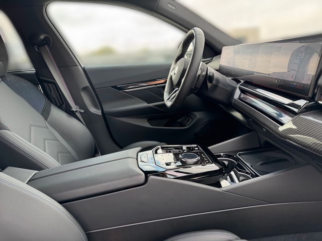 BMW 540 d xDrive Touring/ M Sport Pro /21"
