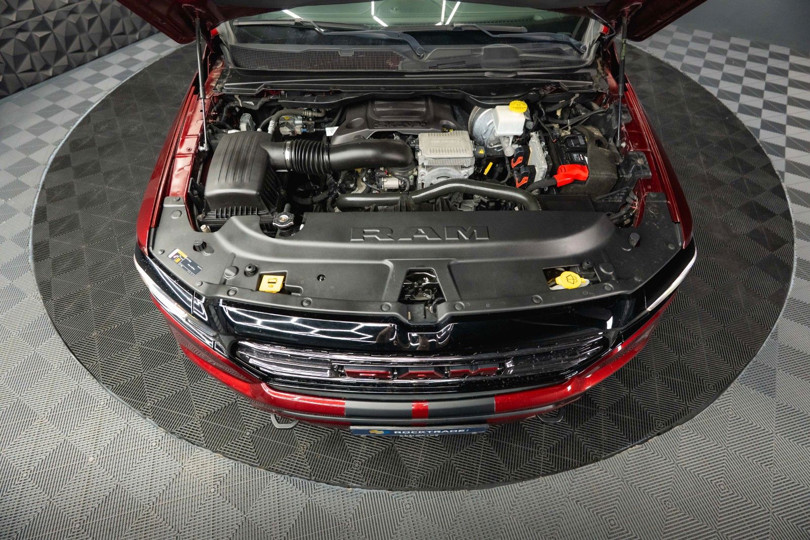 Fahrzeugabbildung Dodge RAM 5.7 V8 HEMI LIMITED Offroad FULL Options ACC