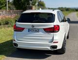BMW X5 xDrive30d M Sportpaket LED Panorama AHK 1.Hd - BMW X5: 30d Xdrive