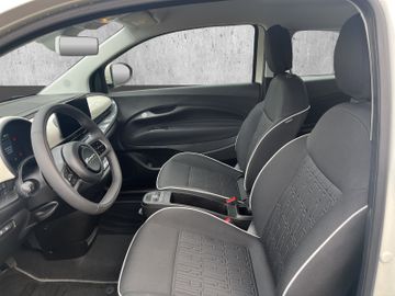 Fiat 500e Basis 42kWh Carplay+Klimaauto+DAB
