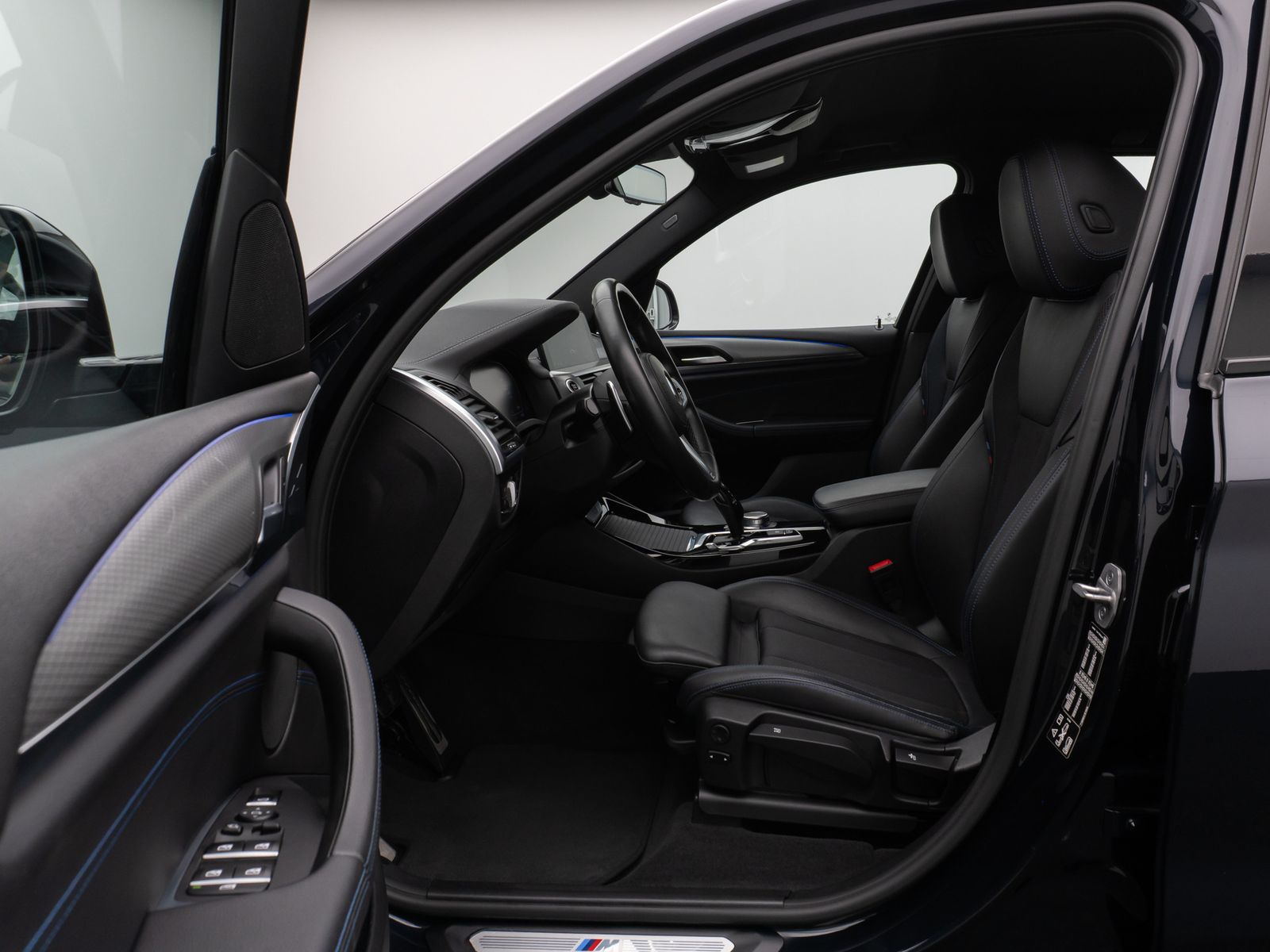 Fahrzeugabbildung BMW X3 xD20d M Sport Kamera DAB HiFi AHK Alarm 19Zol