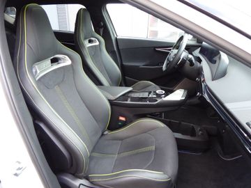 Kia EV6 77,4-kWh AWD GT