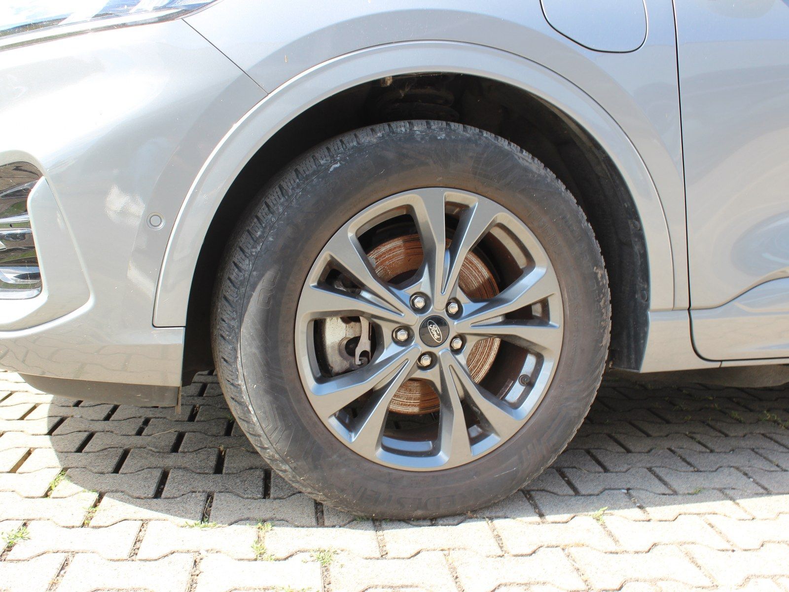 Fahrzeugabbildung Ford Kuga Plug-In Hybrid ST-Line 2,5 Duratec