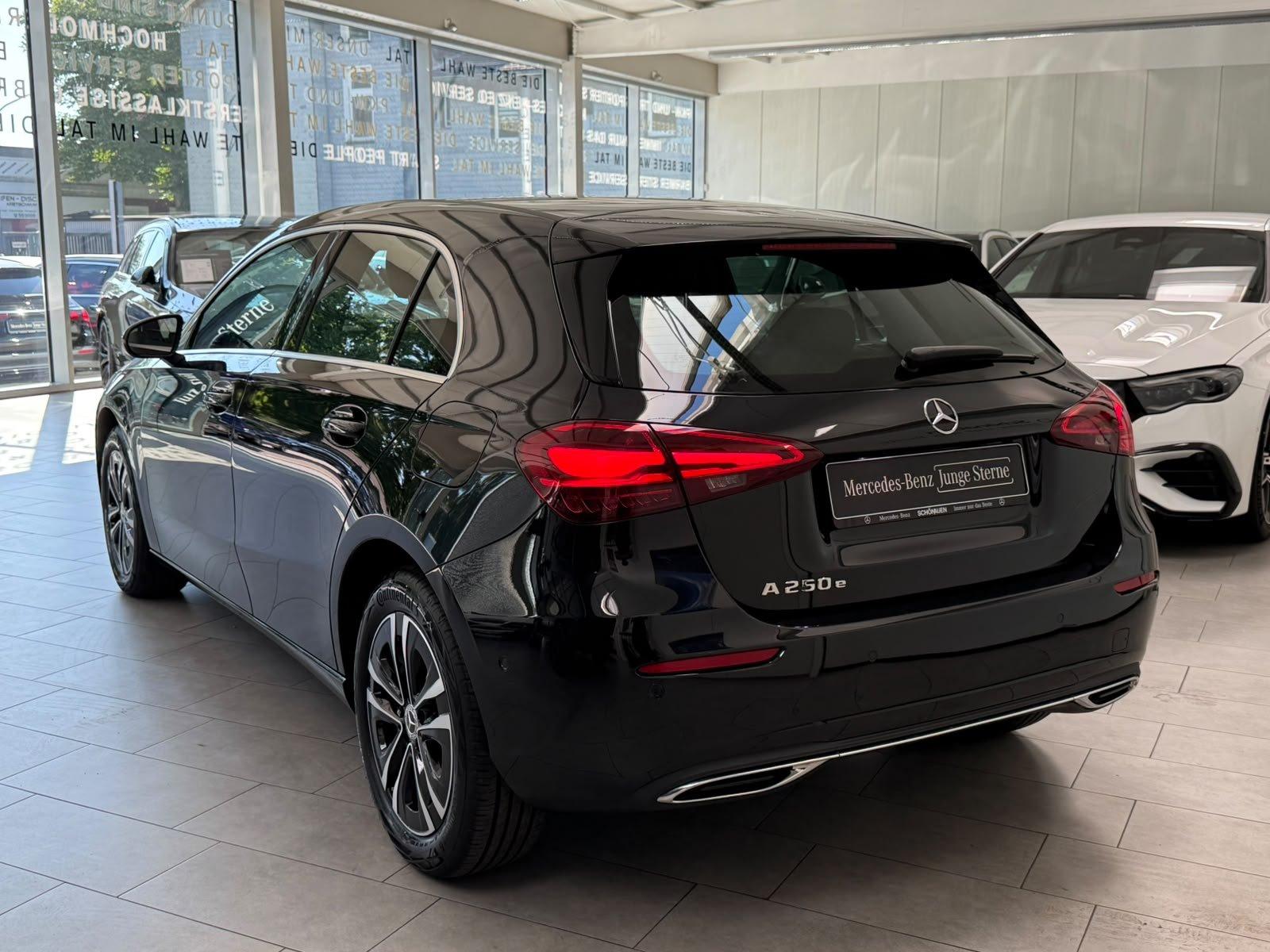 Mercedes-Benz A 250 e PROGRESSIVE ADV+AC11KW+VZ-ASSIST+WINTER