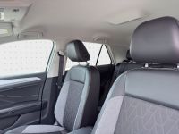 Volkswagen T-Roc - Vorschau Bild 13