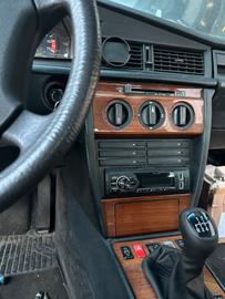 صورة 8 لـ 1985 Mercedes-BENZ E 280