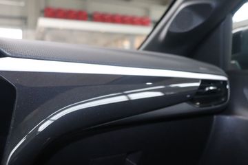 Fotografie des Opel Corsa 1.2 Direct Injection Turbo GS
