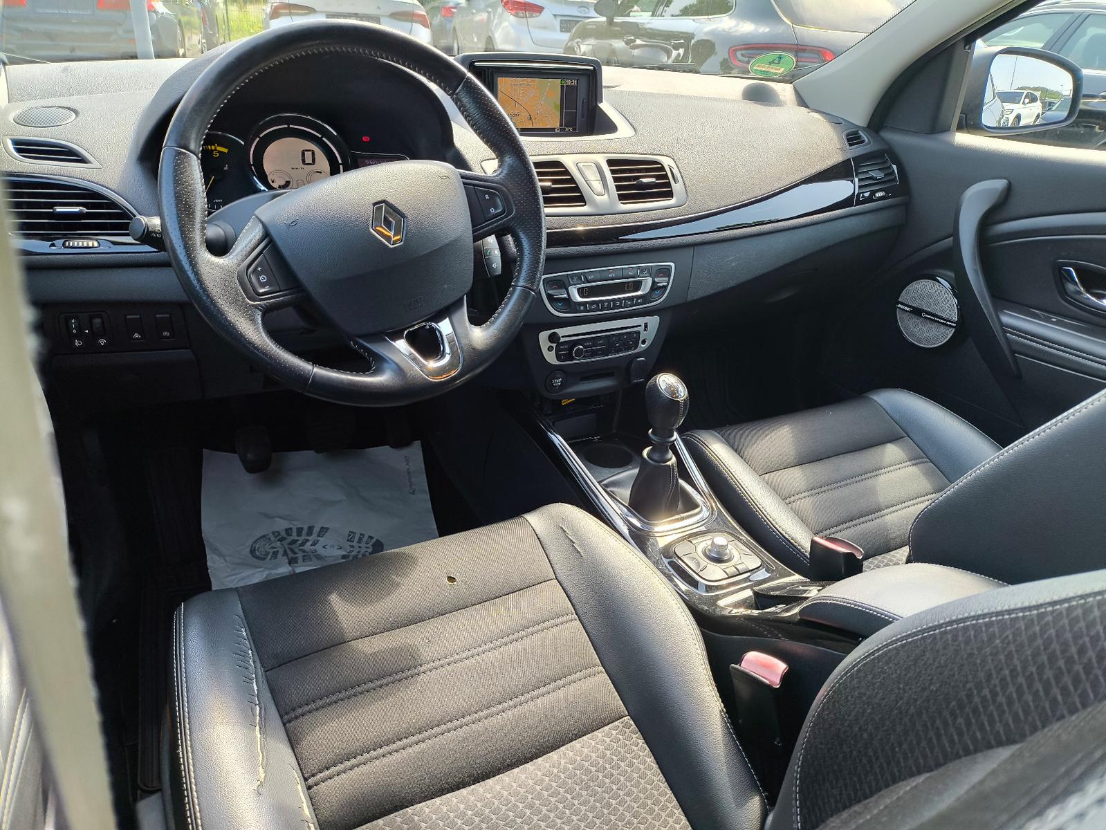 Renault Megane 2014 — photo 9