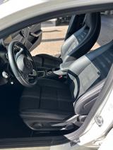 Mercedes-Benz GLA 200 - - Mercedes-Benz GLA 200 aus 2020