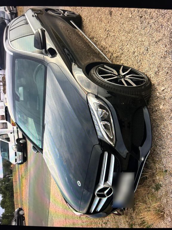 Image of Mercedes-Benz C 200