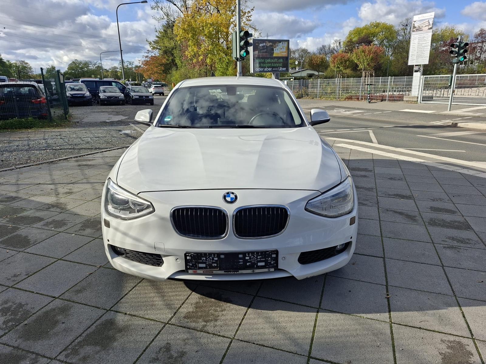 BMW 120