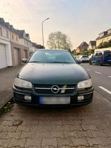 Opel Omega - gebrauchte Opel Omega aus dem Jahr 1998