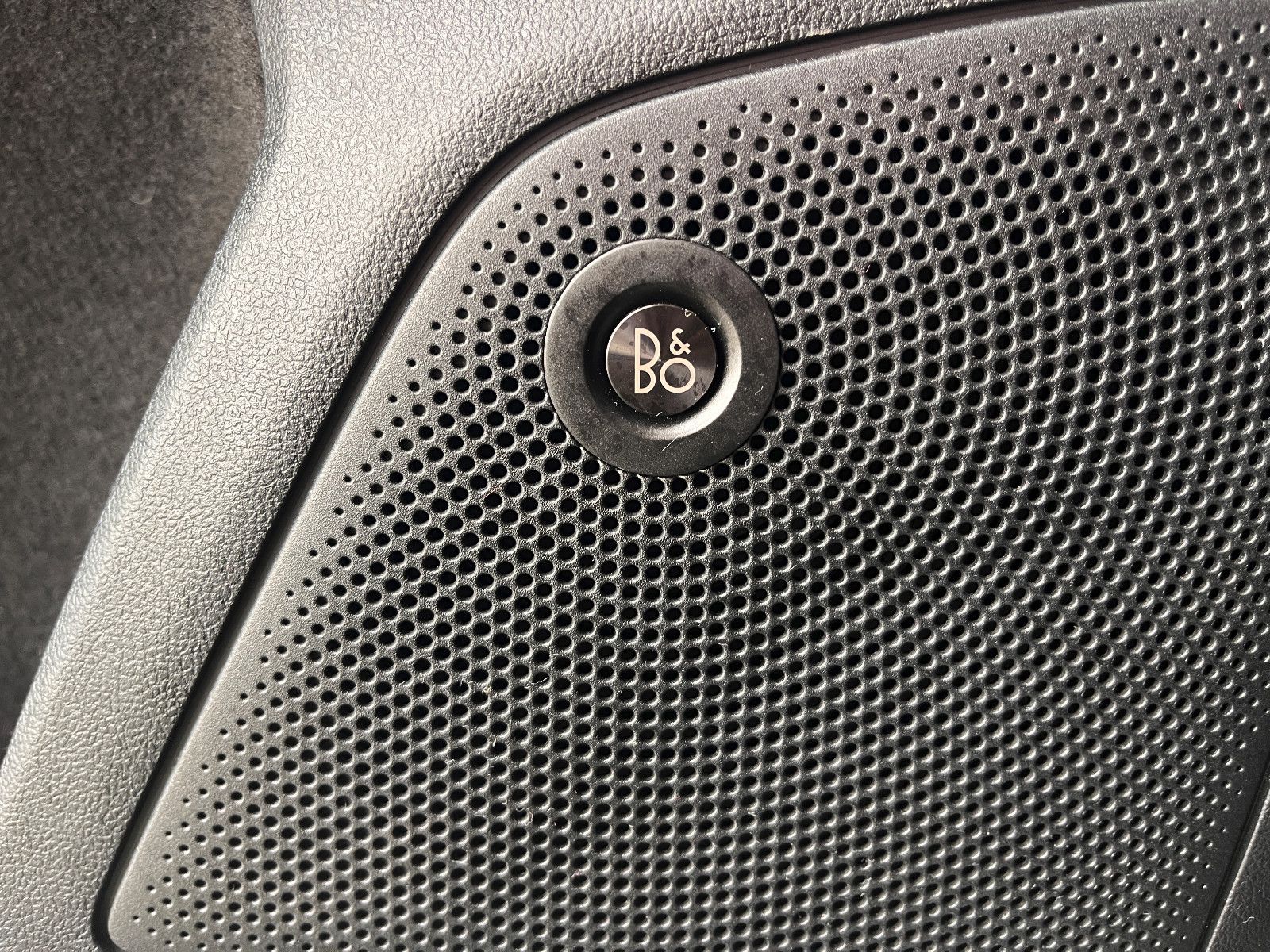 Fahrzeugabbildung Ford Focus Lim. Vignale
