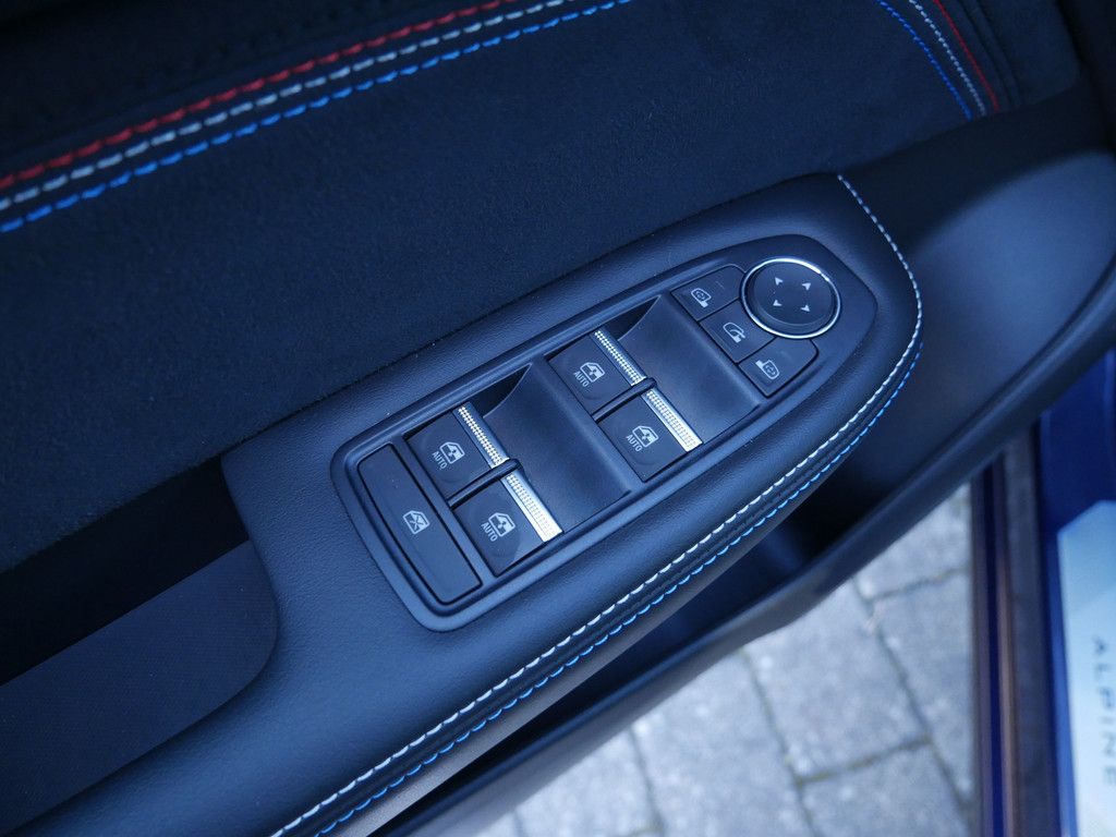 Fahrzeugabbildung Renault Arkana Esprit Alpine E-Tech 145 KAMERA ACC LED