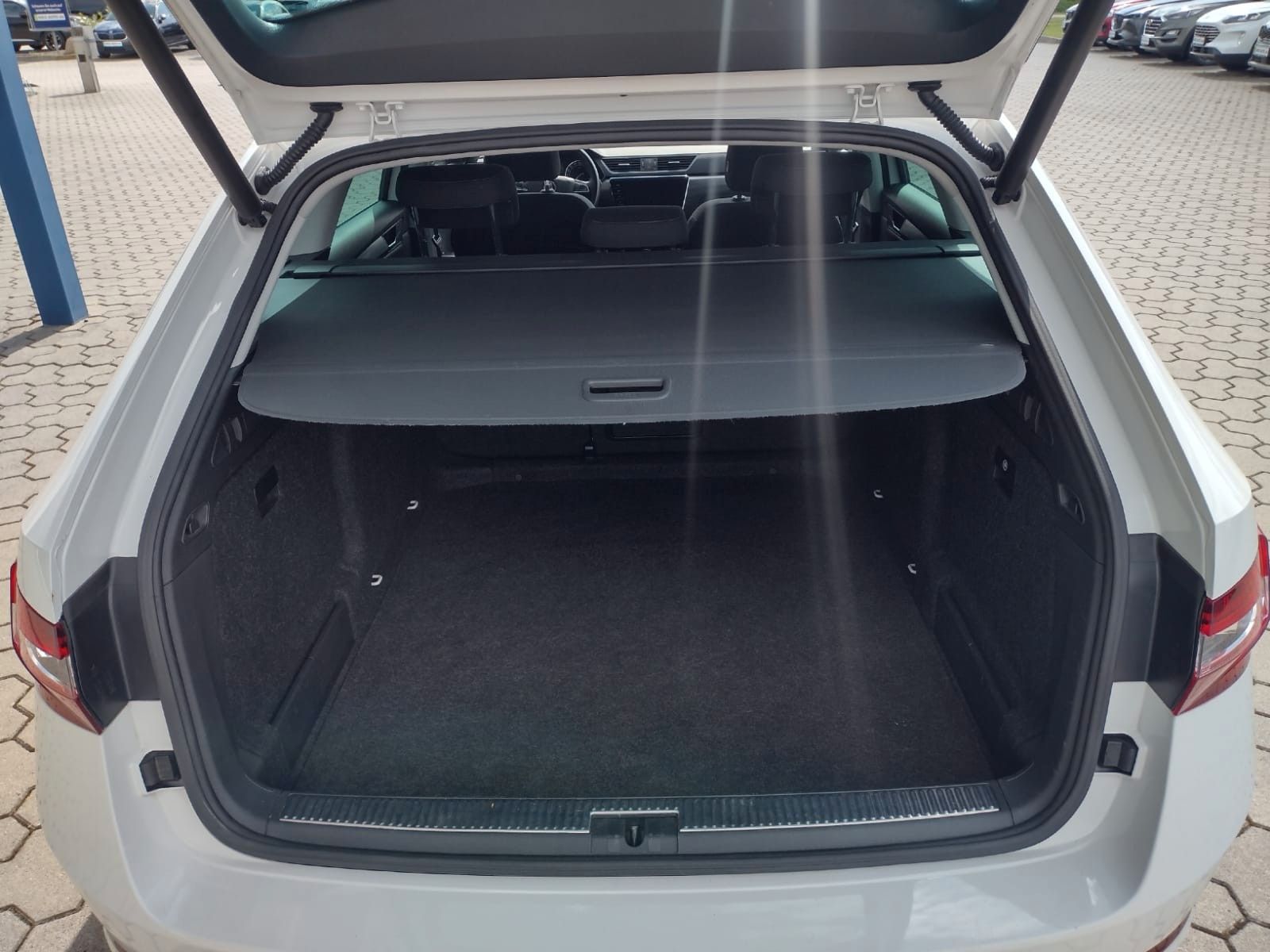Skoda Superb (10/2018, Diesel)