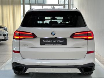 Fahrzeugabbildung BMW X5 xd40i SAG M Sport Kamera Panorama LED HiFi 22